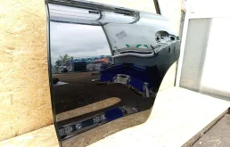 Дверь задняя левая для Toyota Land Cruiser 2008 года на фотографиях