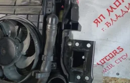 Кассета радиаторов для Volkswagen Tiguan 2012 года на фотографиях