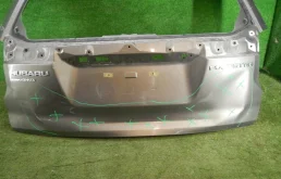 Крышка багажника для Subaru Forester 2016 года на фотографиях