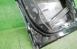 Дверь передняя левая для BMW X3 2023 года на фотографиях