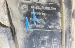 Подкрылок передний правый для BMW 5er 2010 года на фотографиях