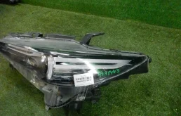 Фара левая для Mazda CX 5 2022 года на фотографиях