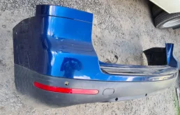 Накладка заднего бампера для Volkswagen Touareg 2010 года на фотографиях