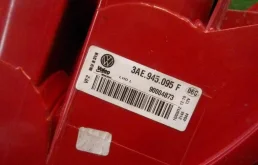 Фонарь внешний левый для Volkswagen Passat 2012 года на фотографиях