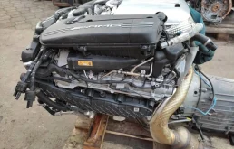 Двигатель для Mercedes-Benz C class 2018 года на фотографиях