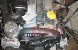 Двигатель без навесного для Opel Astra 1997 года на фотографиях