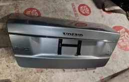 Крышка багажника для Volvo S80 2011 года на фотографиях