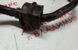 Стабилизатор поперечной устойчивости задний для Nissan X-Trail 2010 года на фотографиях