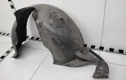 Подкрылок передний левый для Skoda Octavia 2014 года на фотографиях