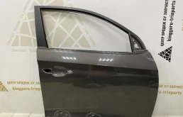 Дверь передняя правая для Hyundai Tucson 2015 года на фотографиях