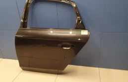 Дверь задняя левая для Audi A4 2015 года на фотографиях