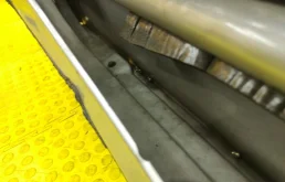 Двери для Mercedes-Benz C class 2004 года на фотографиях