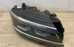 Фара ксенон левая для Volkswagen Tiguan 2016 года на фотографиях