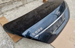 Крышка багажника для Mercedes-Benz S class 2008 года на фотографиях