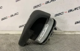 Подушка безопасности водителя для Volkswagen Passat 2008 года на фотографиях