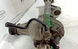 Передний мост для Suzuki Grand Vitara 2005 года на фотографиях