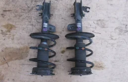 амортизатор правый передний для Nissan Teana J32 2008-2013