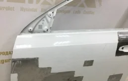 Стекла и зеркала для Skoda Octavia 2018 года на фотографиях