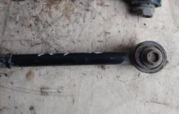 Тяга задняя поперечная для Subaru Forester на фотографиях