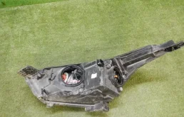 Фара правая для Hyundai Creta 2018 года на фотографиях