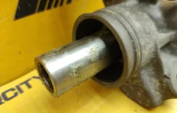 Рулевая рейка для BMW 5er 2001 года на фотографиях