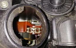 Двигатель без навесного для BMW 1er 2017 года на фотографиях