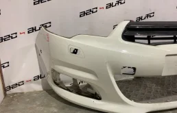 Бампер передний для Citroen C4 2018 года на фотографиях