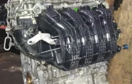 Двигатель без навесного для Toyota Camry 2018 года на фотографиях