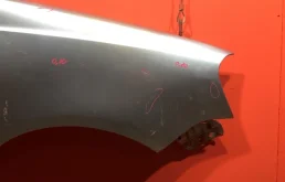 Крылья для Volkswagen Polo 2008 года на фотографиях