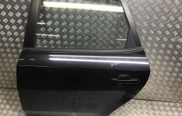 Двери для Kia Ceed 2010 года на фотографиях