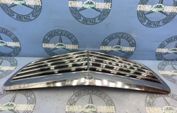 Решетка радиатора для Mercedes-Benz S class 2005 года на фотографиях