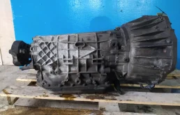 АКПП для BMW 5er 2002 года на фотографиях