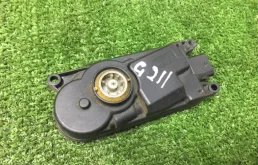 Моторчик корректора фары для BMW 5er 2018 года на фотографиях