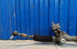 Рулевая рейка для Volkswagen Passat 1996 года на фотографиях