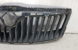 Решетка радиатора для Skoda Octavia 2008 года на фотографиях