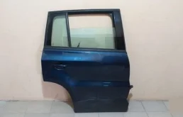 Дверь задняя правая для Volkswagen Tiguan 2009 года на фотографиях