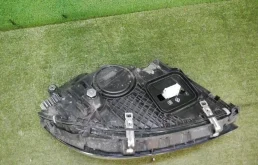 Фара левая для Mercedes-Benz S class 2017 года на фотографиях