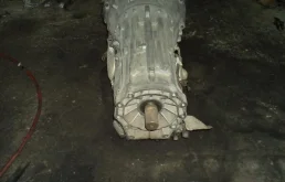 АКПП для Volkswagen Touareg 2002 года на фотографиях