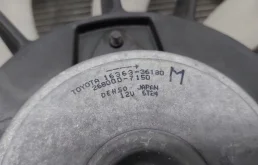 Кассета радиаторов для Toyota RAV4 2018 года на фотографиях