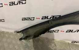 Крыло правое для Volvo S80 2009 года на фотографиях