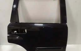 Дверь задняя правая для Nissan X-Trail 2006 года на фотографиях