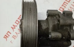 Насос ГУР для Audi A4 2006 года на фотографиях