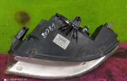 Бампер для Volkswagen Passat 2002 года на фотографиях