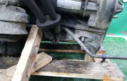 Двигатель для Mercedes-Benz C class 1996 года на фотографиях