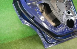 Двери для Audi Q8 на фотографиях