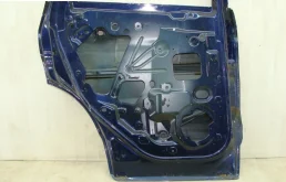 Дверь задняя левая для Ford Kuga 2018 года на фотографиях