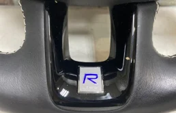 Руль для Volvo XC90 2016 года на фотографиях