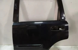 Дверь передняя правая для Nissan X-Trail 2006 года на фотографиях