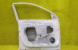 Двери для Nissan Qashqai 2024 года на фотографиях