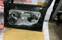 Дверь передняя правая для Volvo S80 2008 года на фотографиях